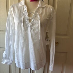 NWT Old Navy long sleeve cotton shirt. Cute lace up front, slits on bottom sides